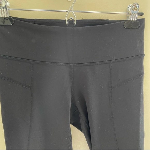 LULULEMON Capri Mesh Leggings, Size 4 - Picture 3 of 8